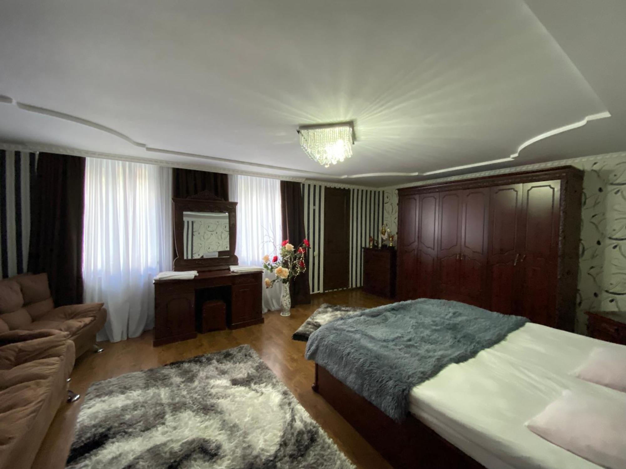 Guest House Misho Stepantsminda Exterior photo